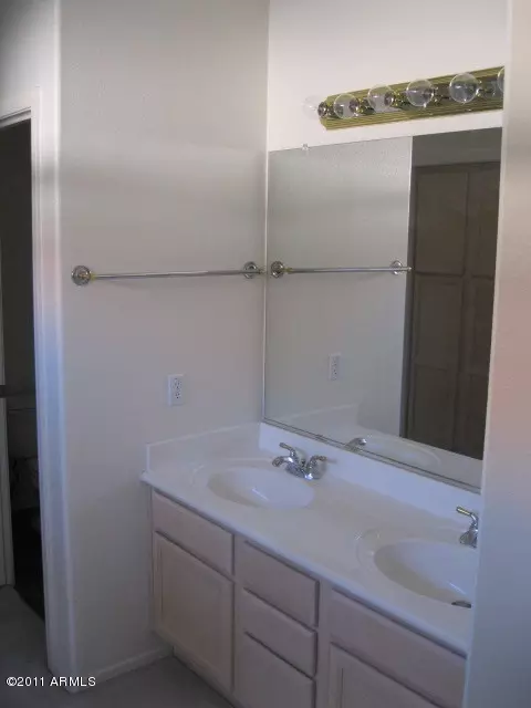 1138 E Ranch Ct, Gilbert, AZ 85296 photo 11