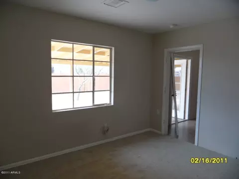 2037 Earll Dr, Phoenix, AZ 85016 photo 5