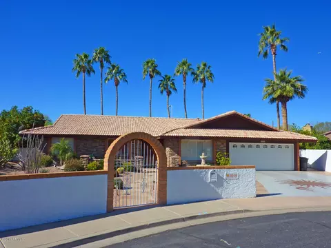 2016 E Gary Cir, Mesa, AZ 85213 photo 3