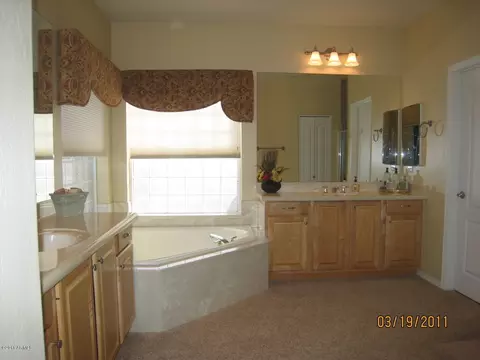 2858 E Fox St, Mesa, AZ 85213 photo 13