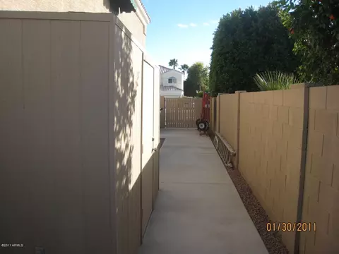 2858 E Fox St, Mesa, AZ 85213 photo 25