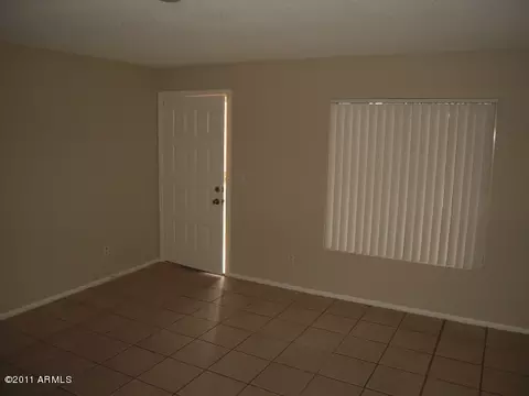 4031 E Zia St, Phoenix, AZ 85044 photo 2