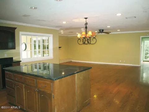 815 E Circle Rd, Phoenix, AZ 85020 photo 10