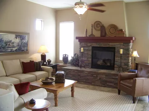 2403 E Robb Ln, Phoenix, AZ 85024 photo 9