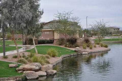 2749 E Rakestraw Ln, Gilbert, AZ 85298 photo 8