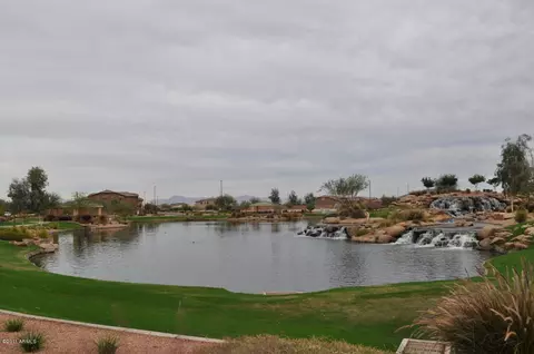 2749 E Rakestraw Ln, Gilbert, AZ 85298 photo 4