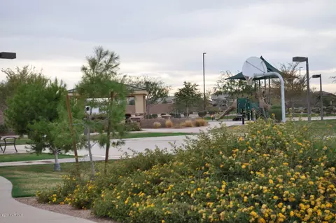 2749 E Rakestraw Ln, Gilbert, AZ 85298 photo 10