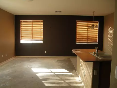 1521 E Sonrisas St, Phoenix, AZ 85040 photo 8