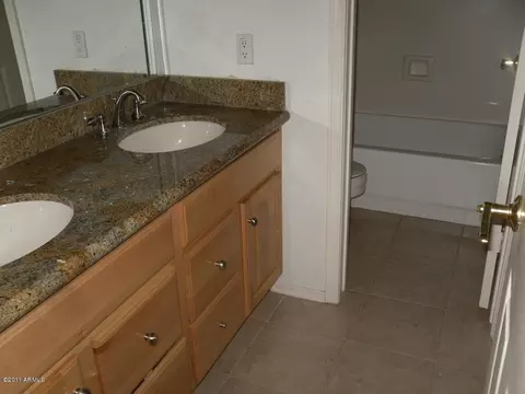 4504 E Williams Dr, Phoenix, AZ 85050 photo 7