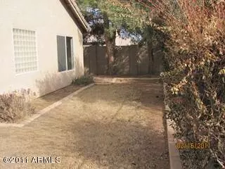 2479 E Jasper Dr, Gilbert, AZ 85296 photo 2