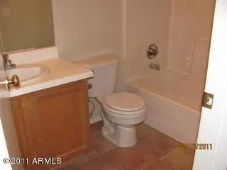2479 E Jasper Dr, Gilbert, AZ 85296 photo 9