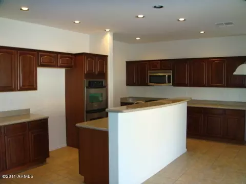 3518 E Michelle Way, Gilbert, AZ 85234 photo 3