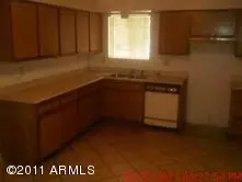 512 E Royal Palms Dr, Mesa, AZ 85203 photo 3