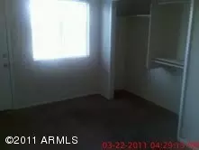 512 E Royal Palms Dr, Mesa, AZ 85203 photo 5