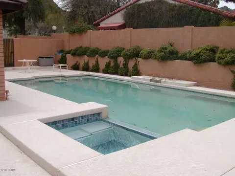2258 E Becker Ln, Phoenix, AZ 85028 photo 7