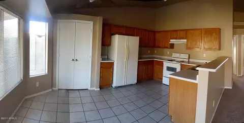 2092 E Stottler Ct, Gilbert, AZ 85296 photo 9