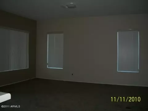 570 E Orchid Ln, Gilbert, AZ 85296 photo 5