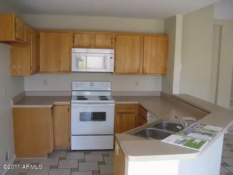 8035 E Colby St, Mesa, AZ 85207 photo 2