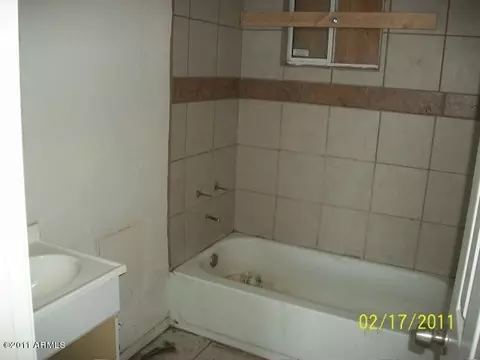 2530 E Chipman Rd, Phoenix, AZ 85040 photo 3