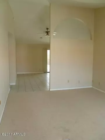 5821 Enrose St, Mesa, AZ 85205 photo 2