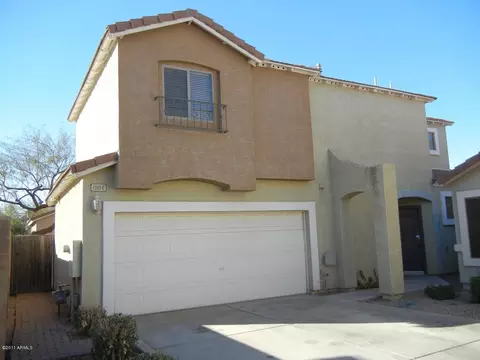 1310 S Red Rock St #E, Gilbert, AZ 85296 photo 1