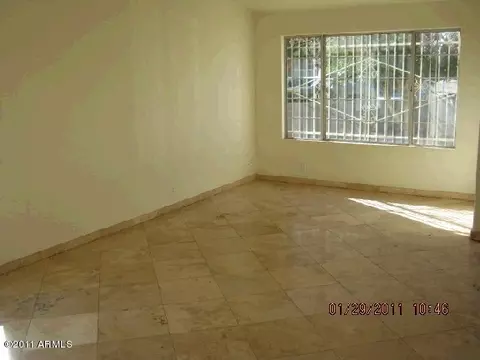 3413 N 68th Dr, Phoenix, AZ 85033 photo 2