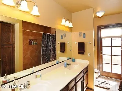 1854 E Caroline Ln, Tempe, AZ 85284 photo 10