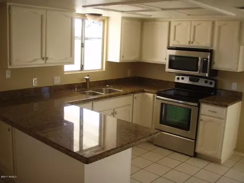 3045 E Diamond Ave, Mesa, AZ 85204 photo 4