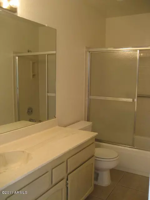 448 E Kerry Ln, Phoenix, AZ 85024 photo 9