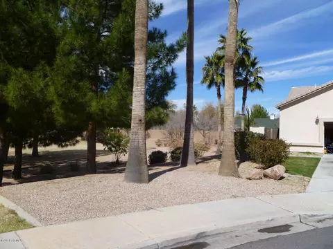 64 E Smoke Tree Rd, Gilbert, AZ 85296 photo 9