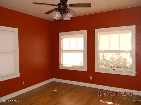 1327 E Moreland St, Phoenix, AZ 85006 photo 2