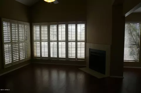 505 E Wescott Dr, Phoenix, AZ 85024 photo 3