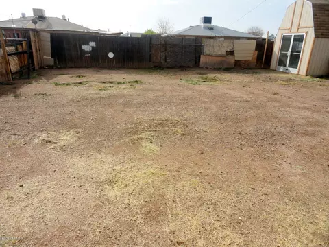 6413 W Mitchell Dr, Phoenix, AZ 85033 photo 12