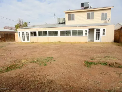 6413 W Mitchell Dr, Phoenix, AZ 85033 photo 9