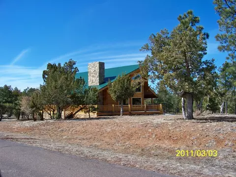 2878 Cedar Rdg, Overgaard, AZ 85933 photo 2
