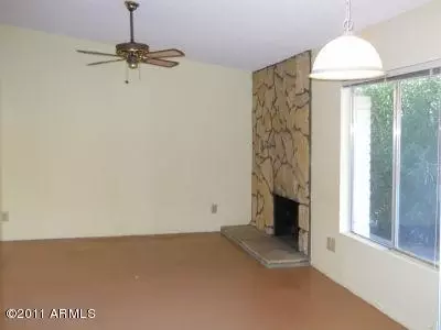 4216 E Kiowa St, Phoenix, AZ 85044 photo 9