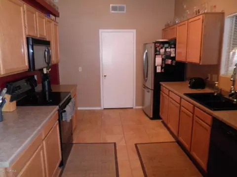 3508 E Utopia Rd, Phoenix, AZ 85050 photo 2