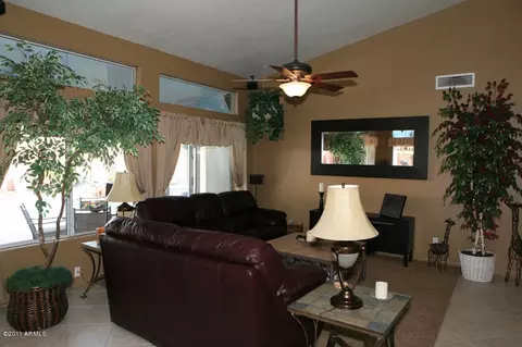 3602 E Kristal Way, Phoenix, AZ 85050 photo 4