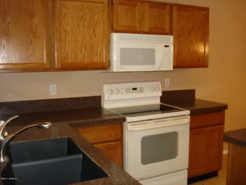 4263 E Cassia Way, Phoenix, AZ 85044 photo 7