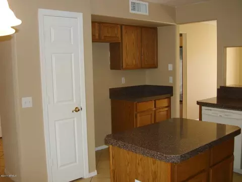 4263 E Cassia Way, Phoenix, AZ 85044 photo 6