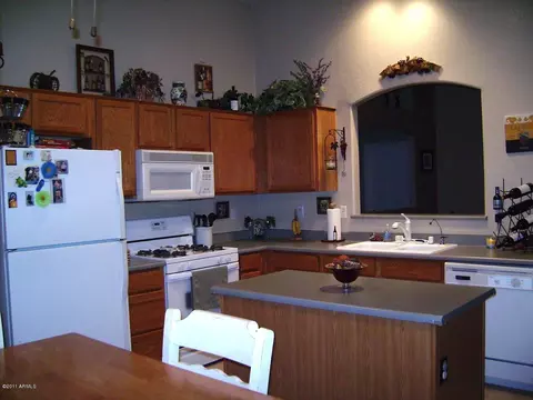 6728 E Melrose St, Mesa, AZ 85215 photo 5