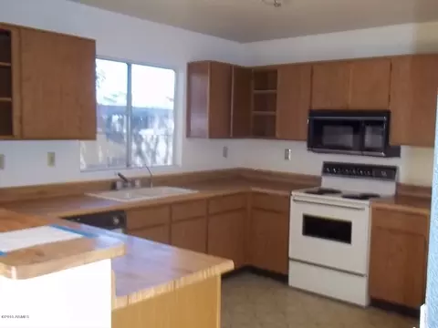 7047 S 43rd Way, Phoenix, AZ 85042 photo 5