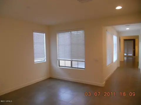 3330 E Jasper Dr, Gilbert, AZ 85296 photo 3