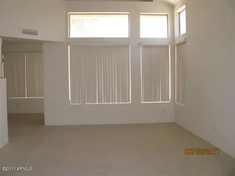 1261 E Voltaire Ave, Phoenix, AZ 85022 photo 2