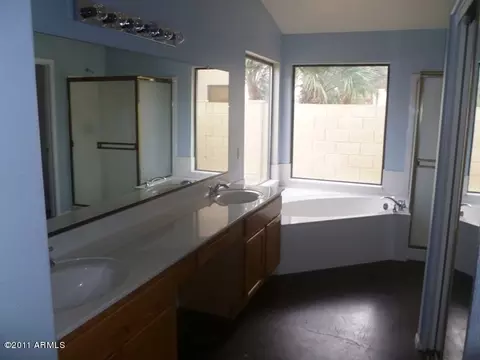 441 S Tiago Dr, Gilbert, AZ 85233 photo 10