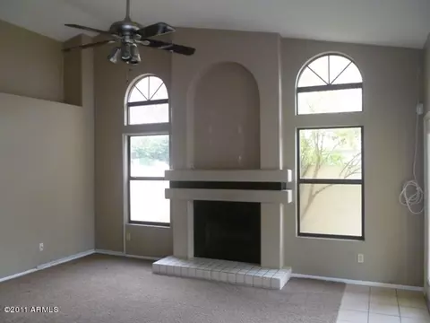 441 S Tiago Dr, Gilbert, AZ 85233 photo 4