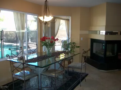 2620 E Arabian Dr, Gilbert, AZ 85296 photo 4