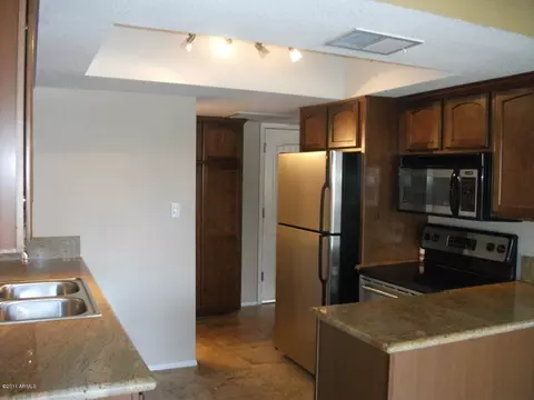 3807 N 30th St #4, Phoenix, AZ 85016 photo 2