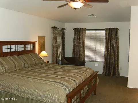 1568 E Iris Dr, Chandler, AZ 85286 photo 5