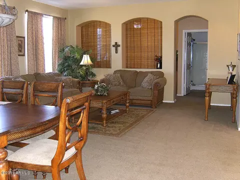 1568 E Iris Dr, Chandler, AZ 85286 photo 3